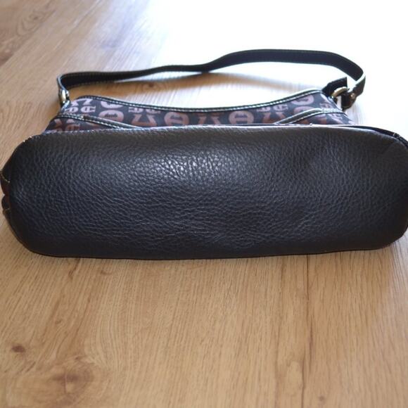 Etienne Aigner Hobo Purse - Picture 4 of 7